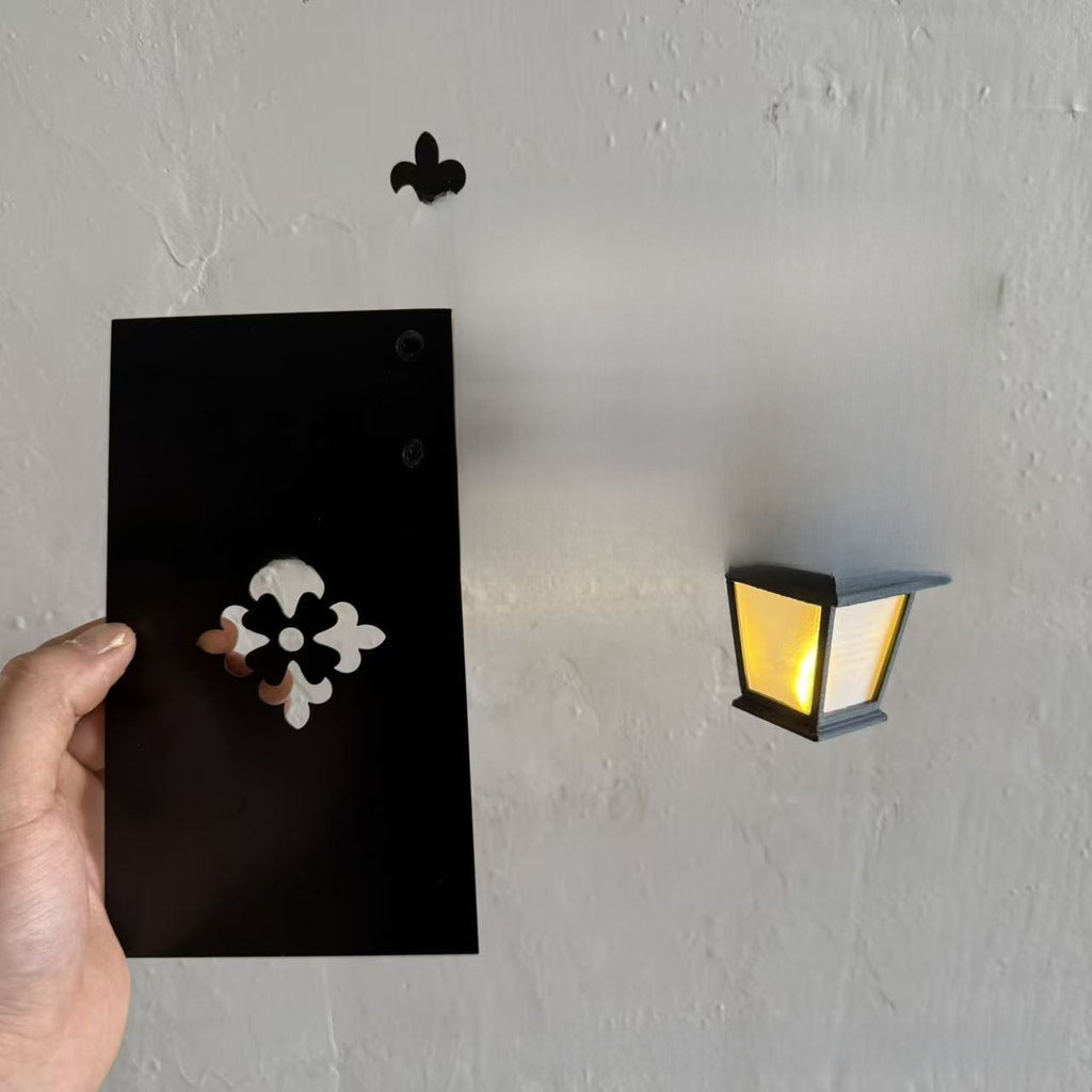 Library bookshelf lighting fixture