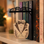 Library bookshelf lighting fixture