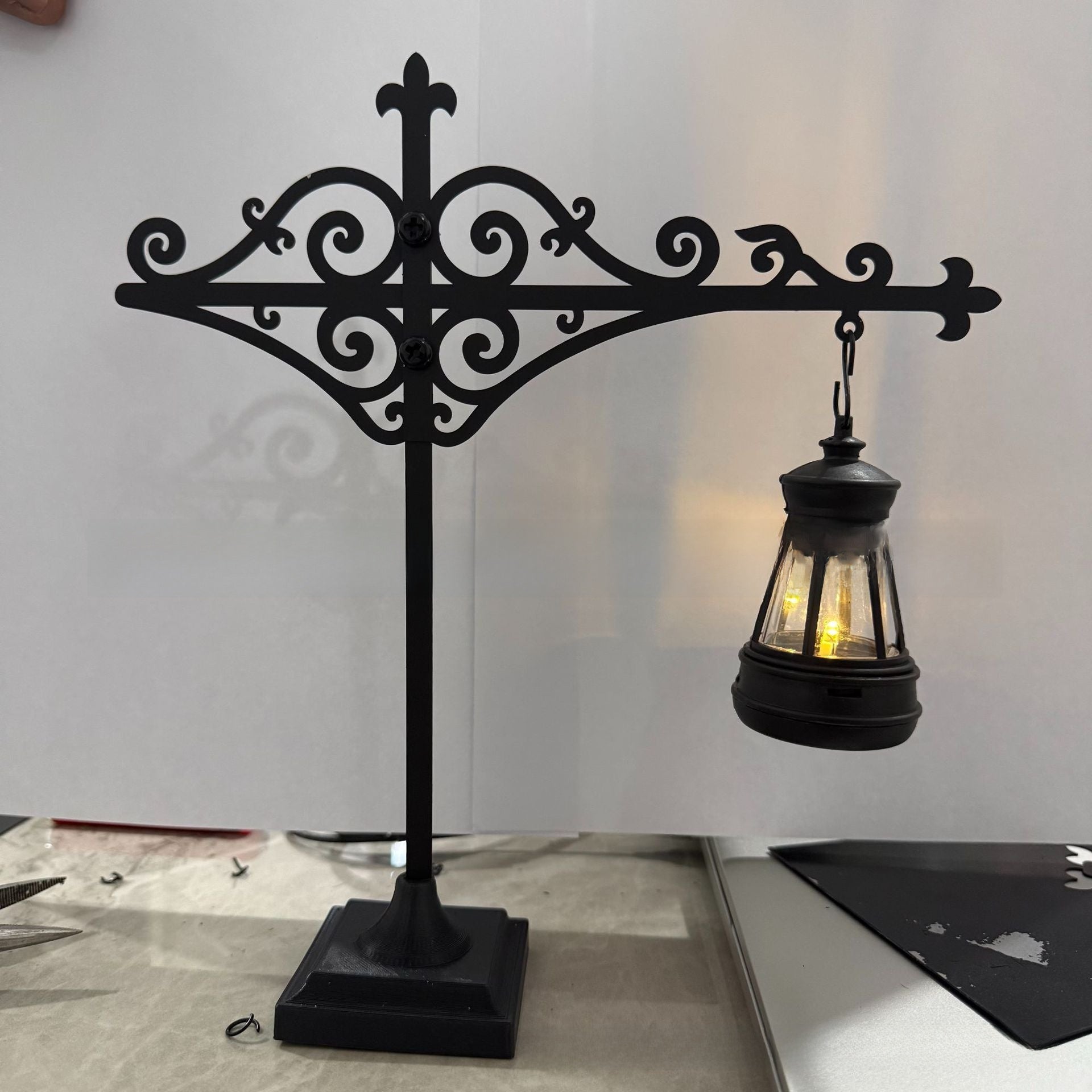 Decorative Iron Lantern Light for Shelf Desk Garden